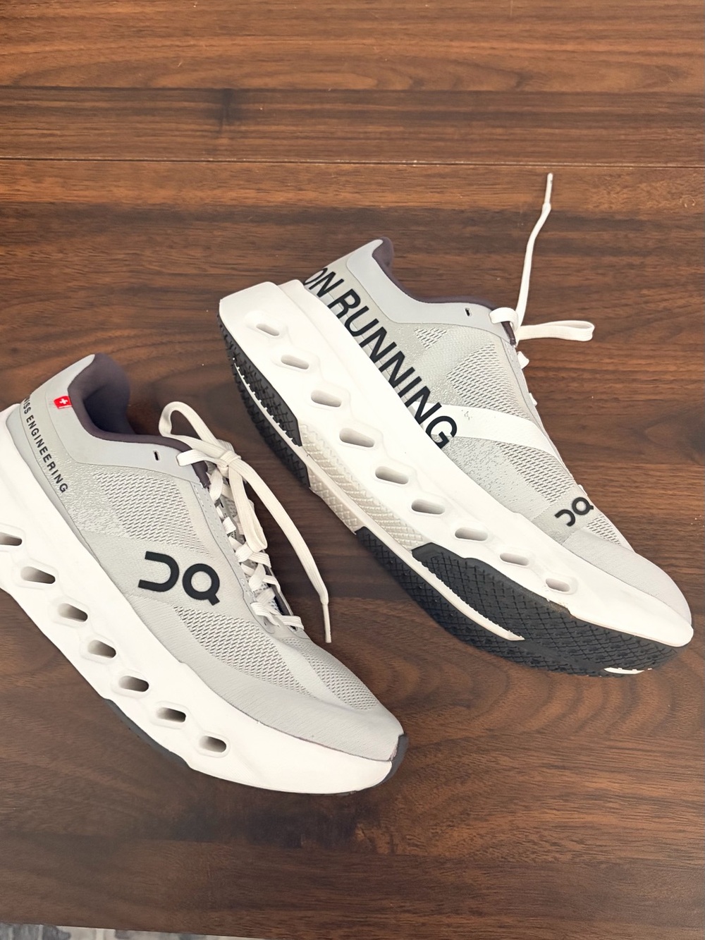 On Running Women’s Lightweight Cloud-Style Sneakers - Light Gray & White